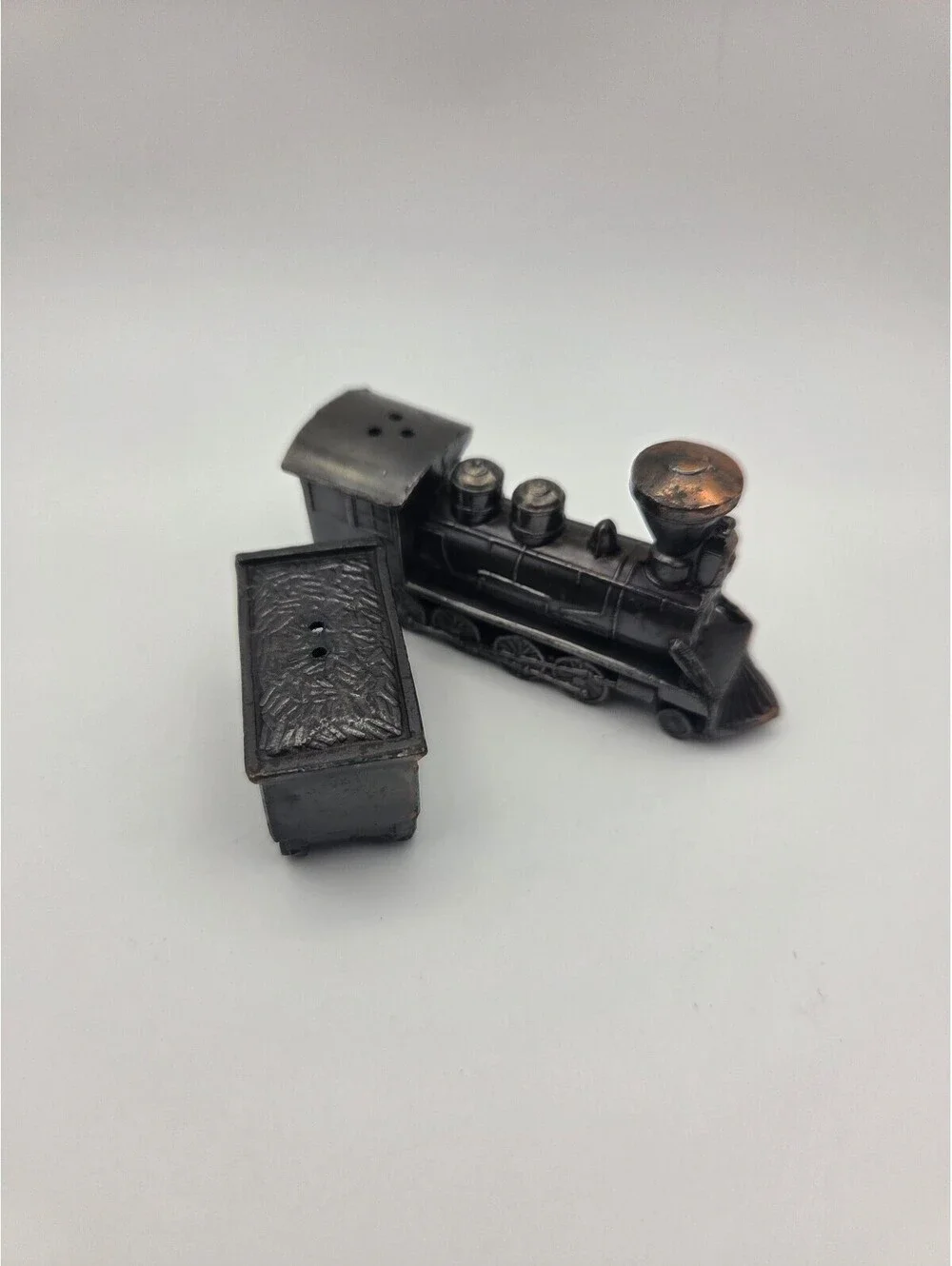 Cast Metal Locomotive & Coal Tender Car Salt &Pepper shakers Japan 1950's-1970's